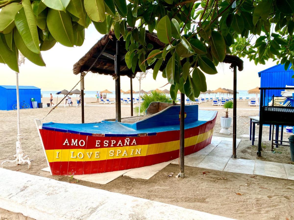 Modern 1 Bedroom Seaside Apartment With Pool Fuengirola Esterno foto