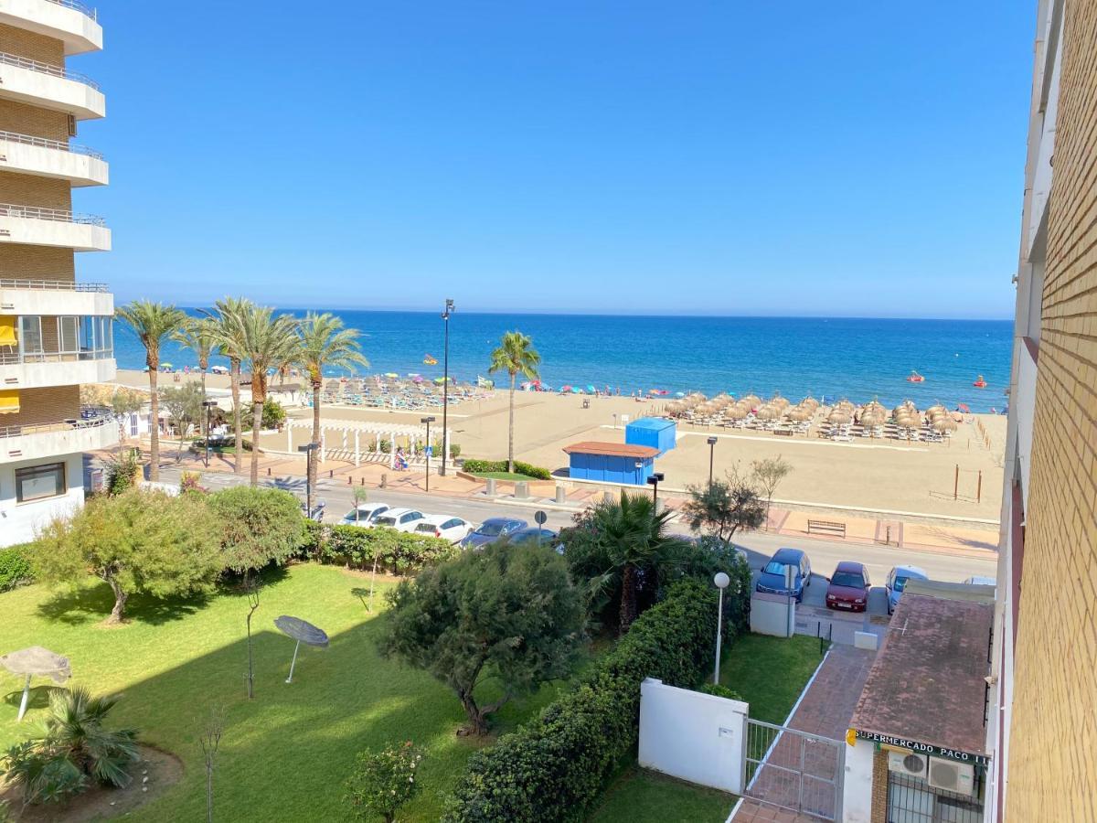 Modern 1 Bedroom Seaside Apartment With Pool Fuengirola Esterno foto